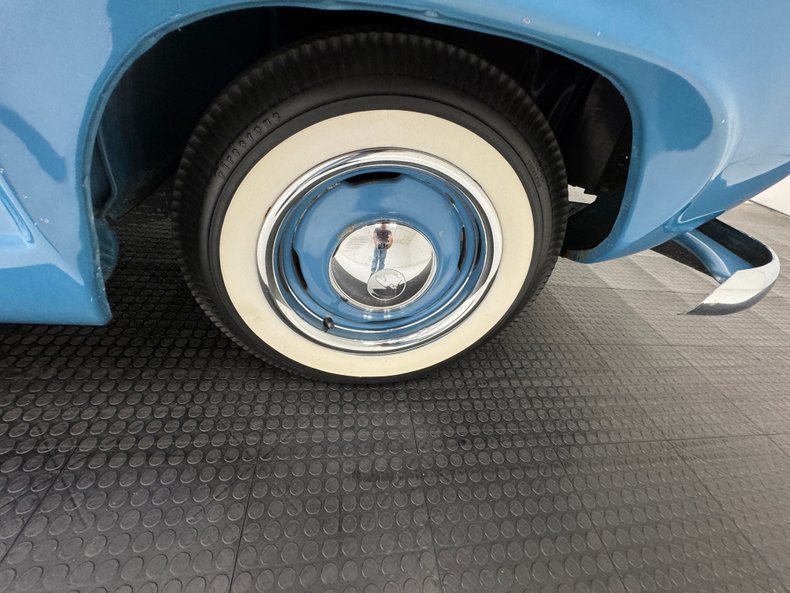1951 Kaiser Henry J 23