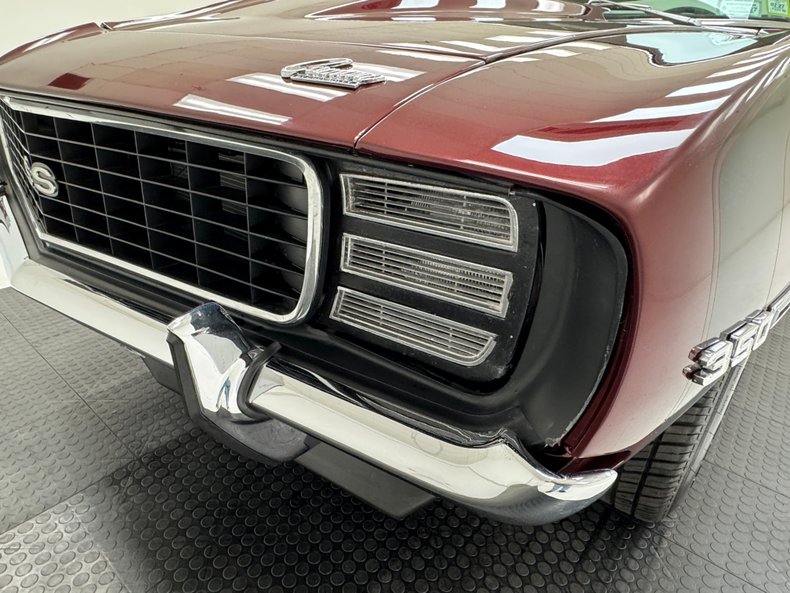 1969 Chevrolet Camaro 10