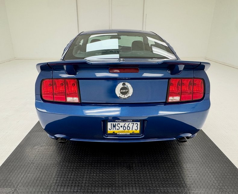 2008 Ford Mustang 4
