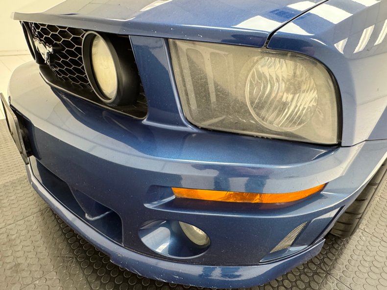 2008 Ford Mustang 11