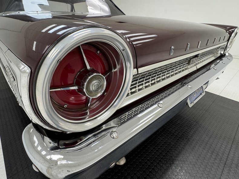 1963 Ford Galaxie 26
