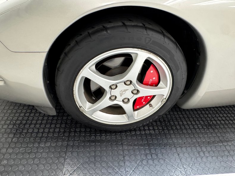 2000 Chevrolet Corvette 14
