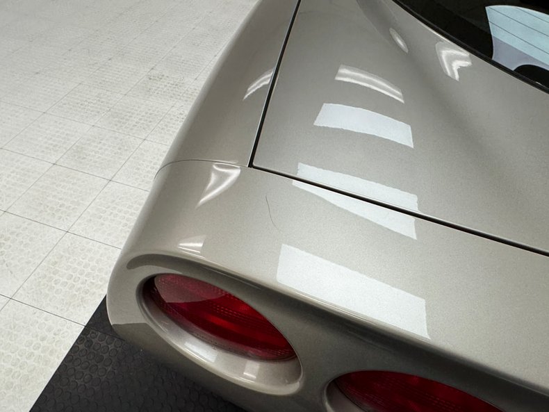 2000 Chevrolet Corvette 38