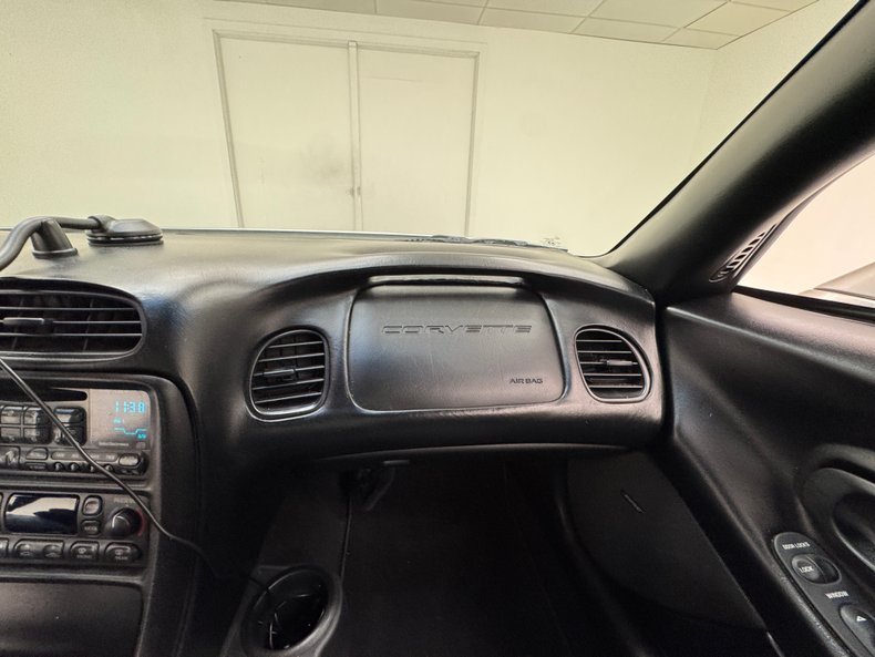 2000 Chevrolet Corvette 84