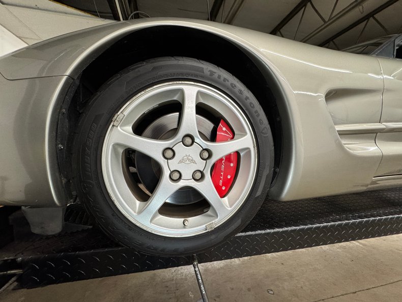 2000 Chevrolet Corvette 40