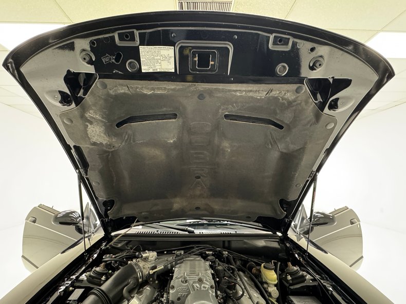 2004 Ford Mustang 72