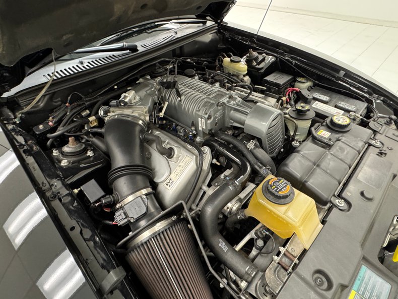 2004 Ford Mustang 73