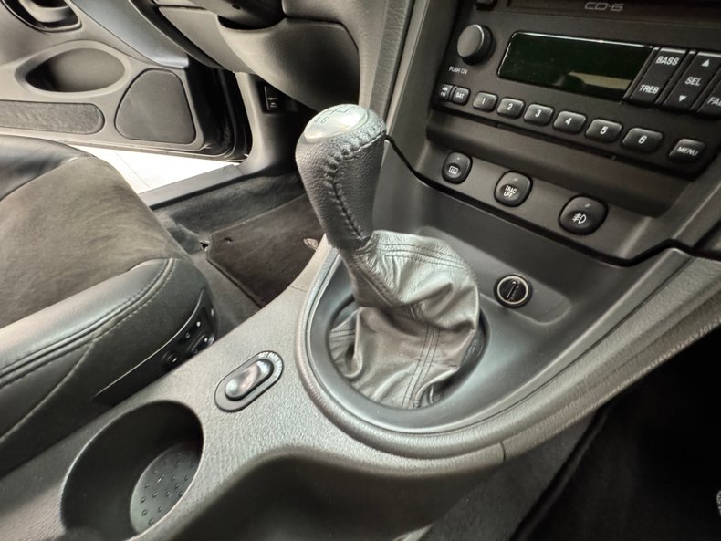 2004 Ford Mustang 97