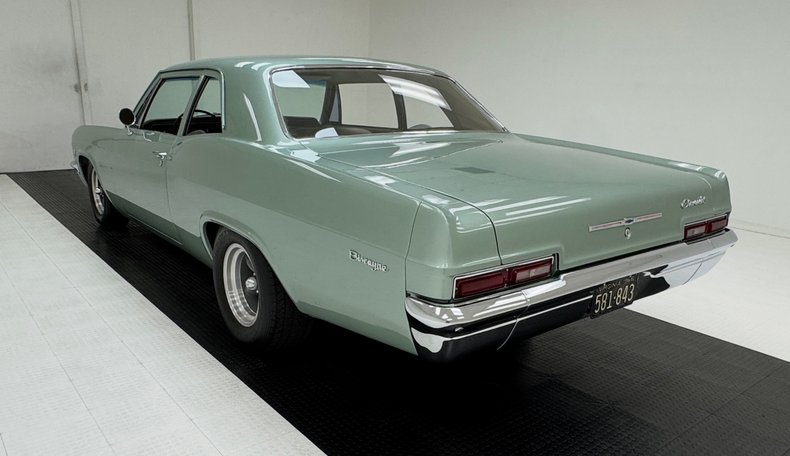 1966 Chevrolet Biscayne 3