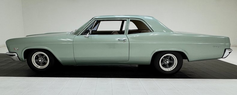 1966 Chevrolet Biscayne 2