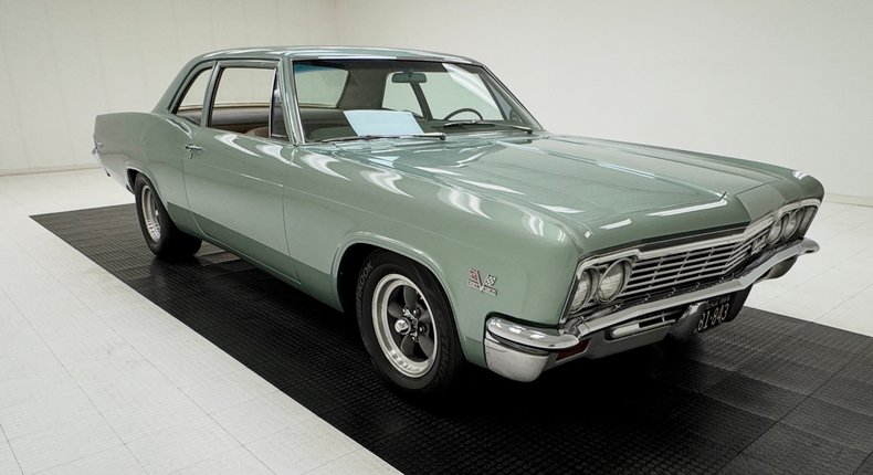 1966 Chevrolet Biscayne 7