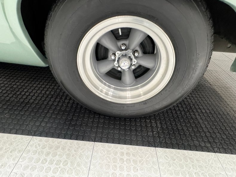 1966 Chevrolet Biscayne 18