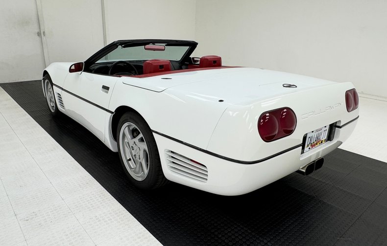 1990 Chevrolet Corvette 6