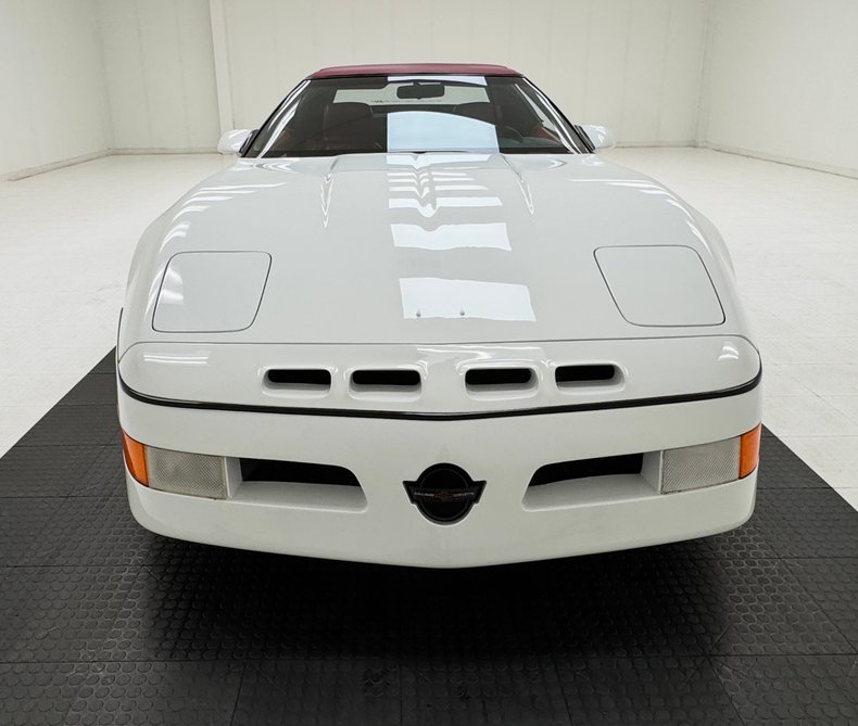 1990 Chevrolet Corvette 11