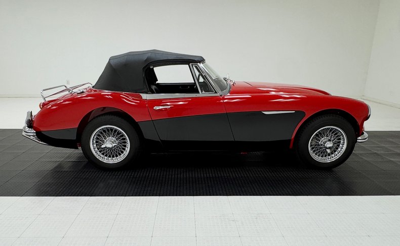 1967 Austin-Healey 3000 9