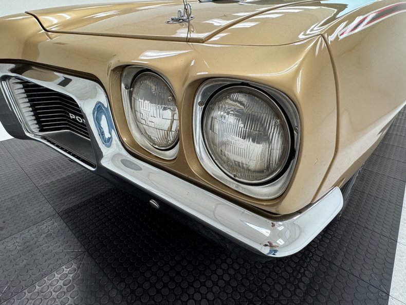 1970 Pontiac LeMans 12