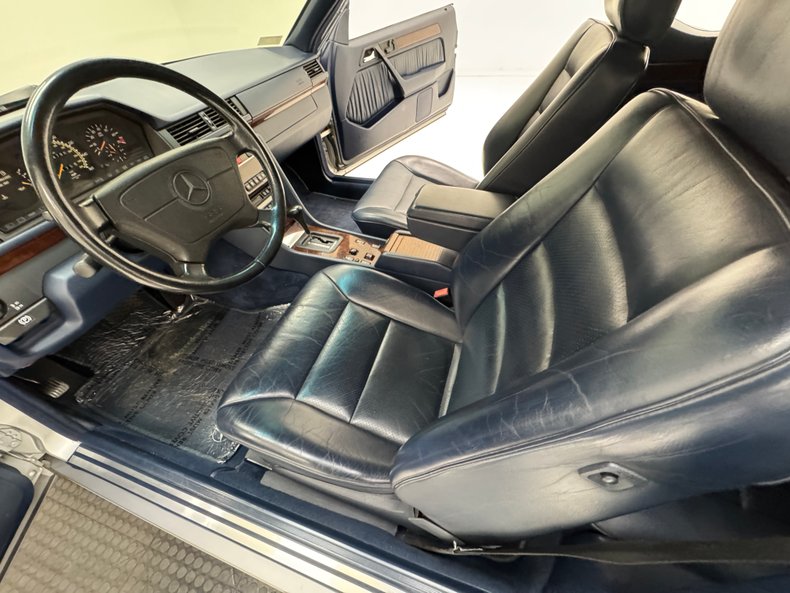 1994 Mercedes-Benz E320 62