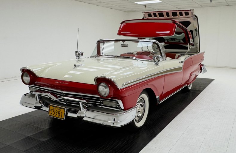 1957 Ford Fairlane 500 2