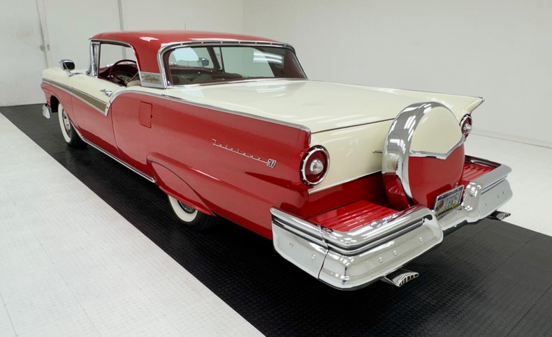 1957 Ford Fairlane 500 7