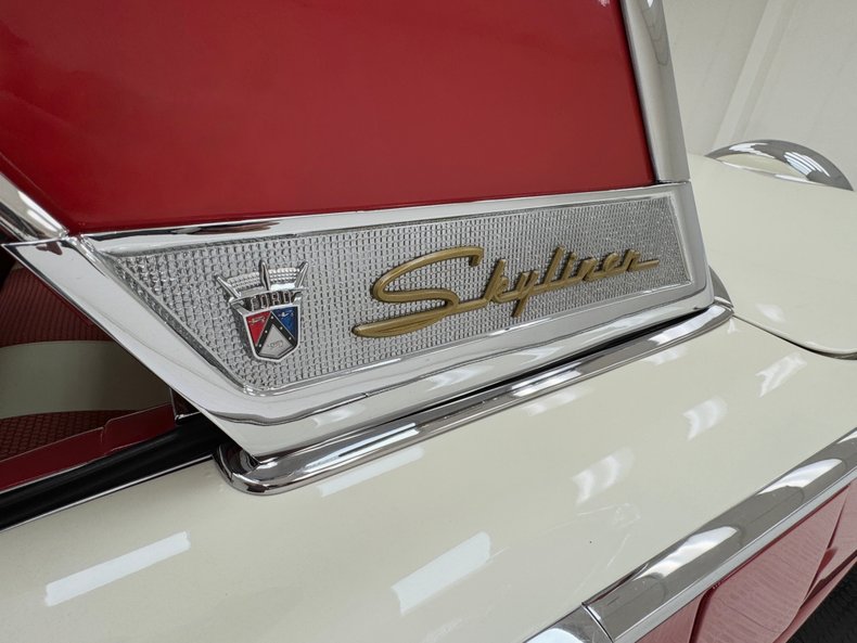 1957 Ford Fairlane 500 23