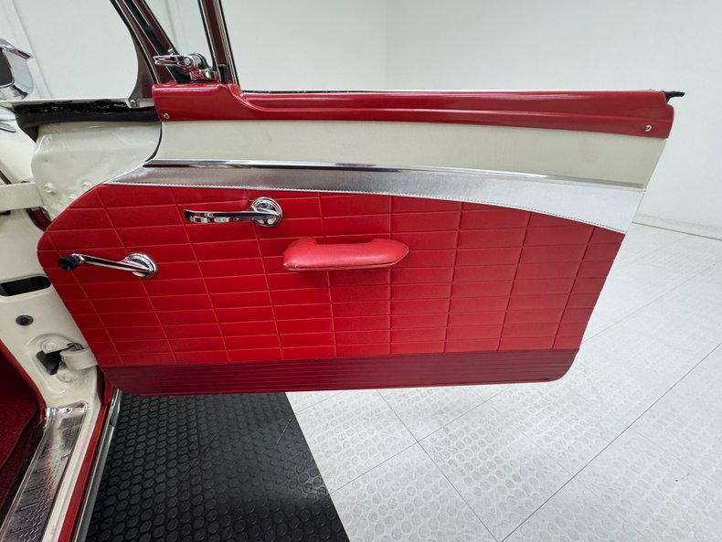 1957 Ford Fairlane 500 66