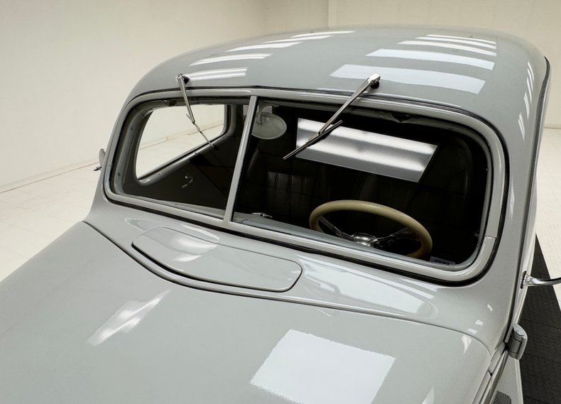 1937 Ford 85 Deluxe 13