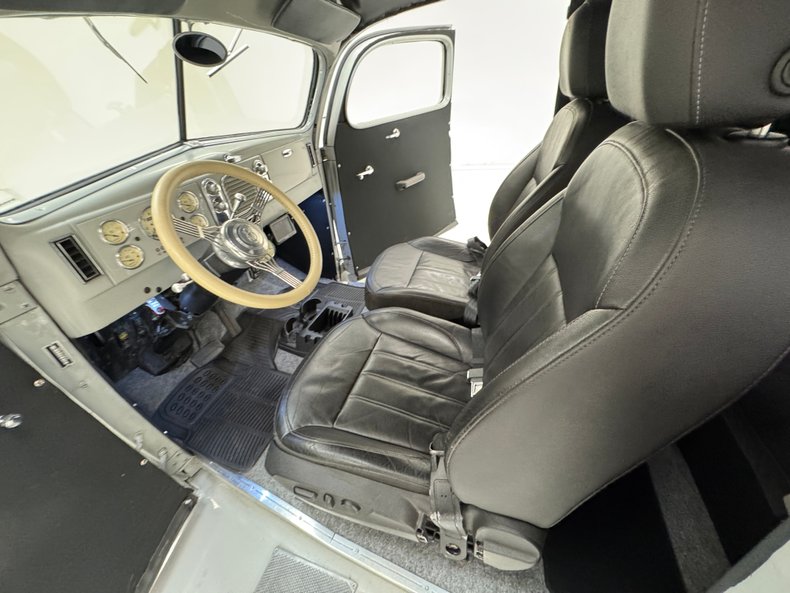 1937 Ford 85 Deluxe 61