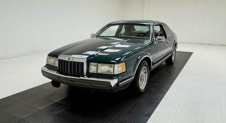 1992 Lincoln Mark VII 1