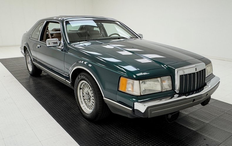 1992 Lincoln Mark VII 7