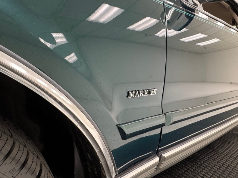 1992 Lincoln Mark VII 12