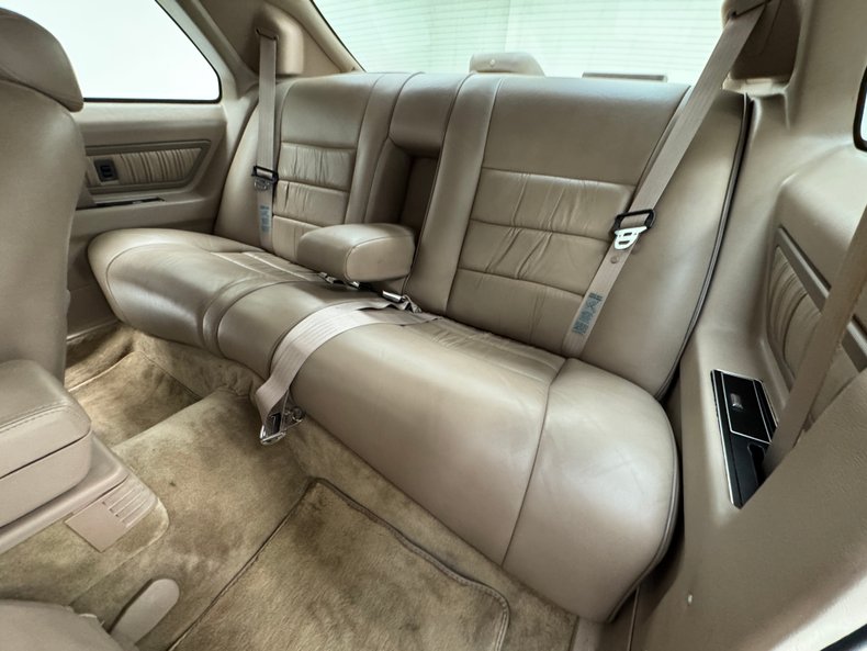 1992 Lincoln Mark VII 62