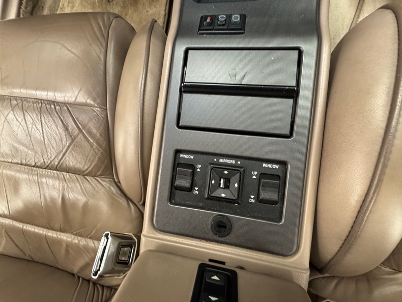 1992 Lincoln Mark VII 72