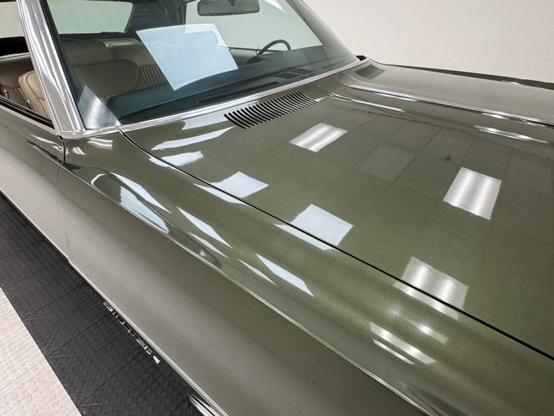 1969 Buick Wildcat Custom 27