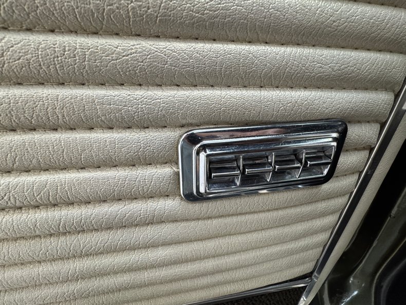 1969 Buick Wildcat Custom 62