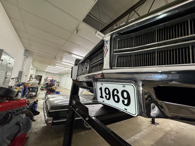 1969 Buick Wildcat Custom 51