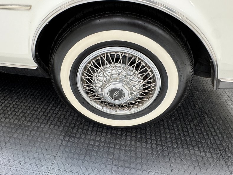 1983 Buick Riviera 23