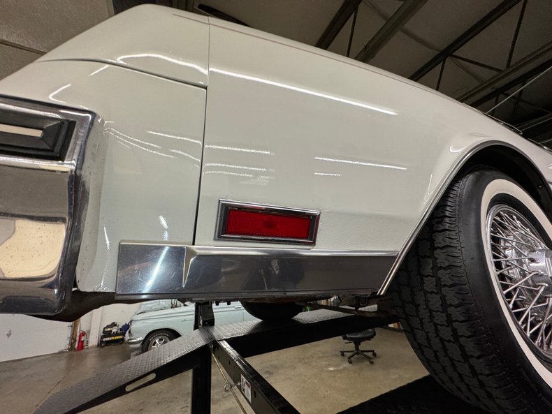 1983 Buick Riviera 103