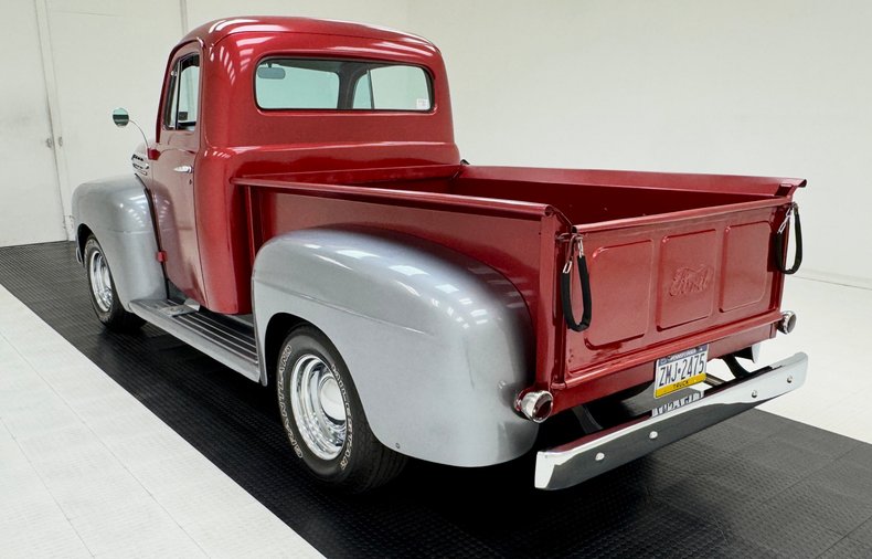 1951 Ford F1 3