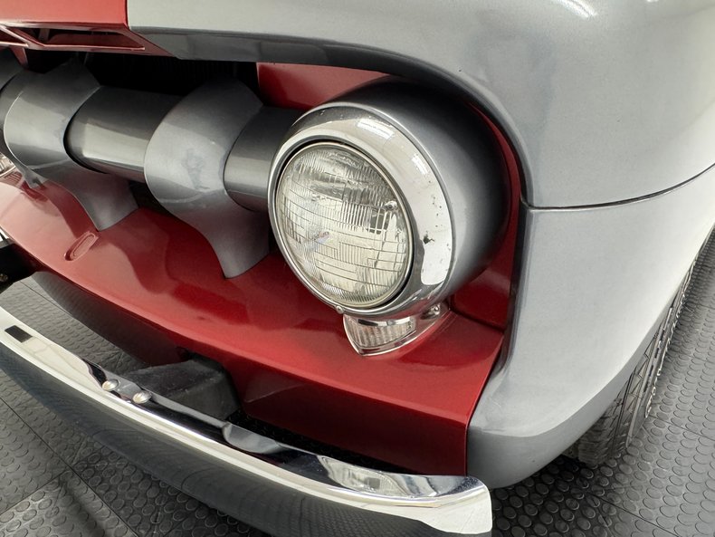 1951 Ford F1 11