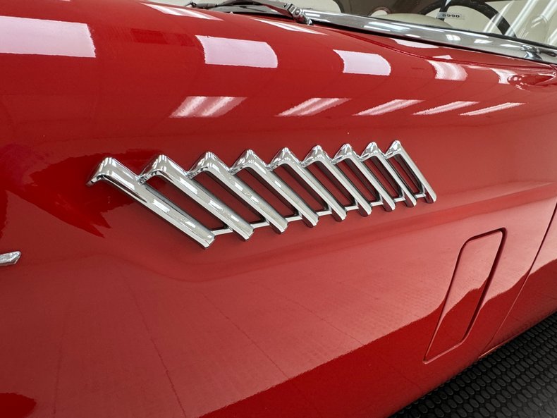 1957 Ford Thunderbird 17
