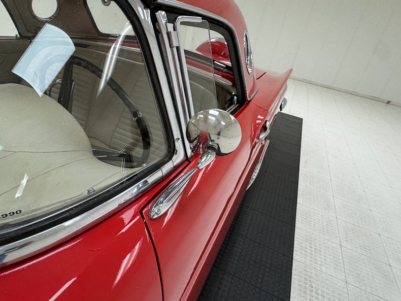 1957 Ford Thunderbird 21