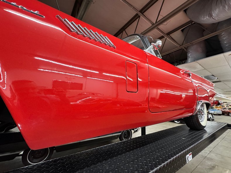 1957 Ford Thunderbird 48