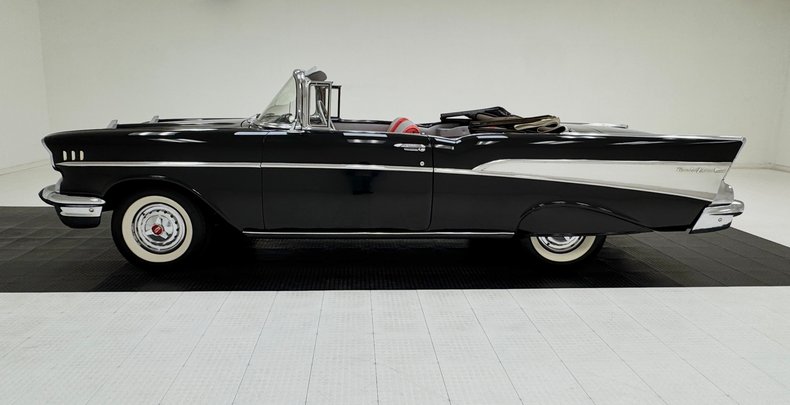 1957 Chevrolet Bel Air 4
