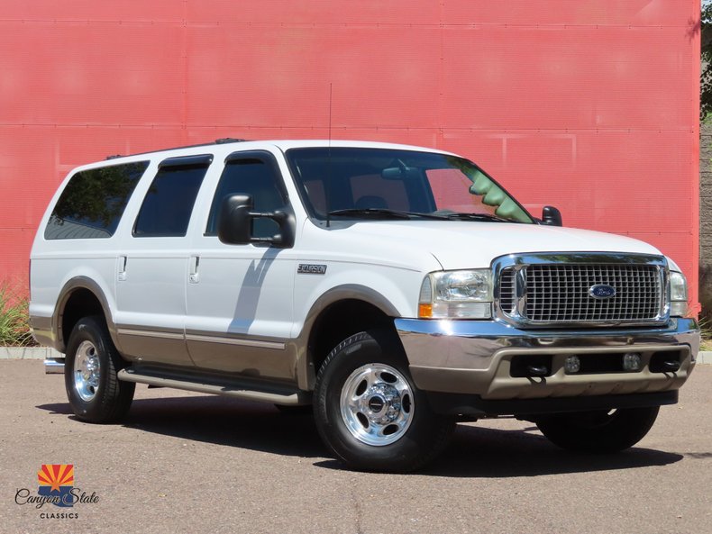 2002 Ford Excursion 137" WB 7.3L Limited 4WD 