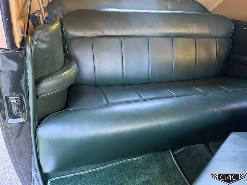 1941 Lincoln Continental 13