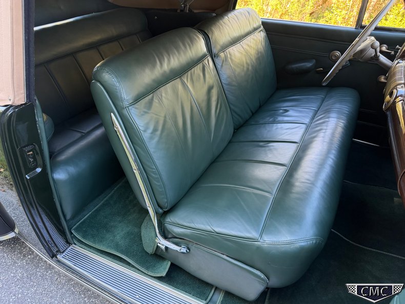 1941 Lincoln Continental 14