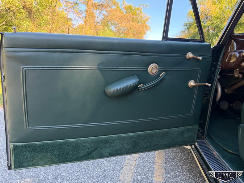 1941 Lincoln Continental 9