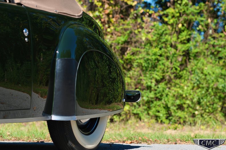 1941 Lincoln Continental 19
