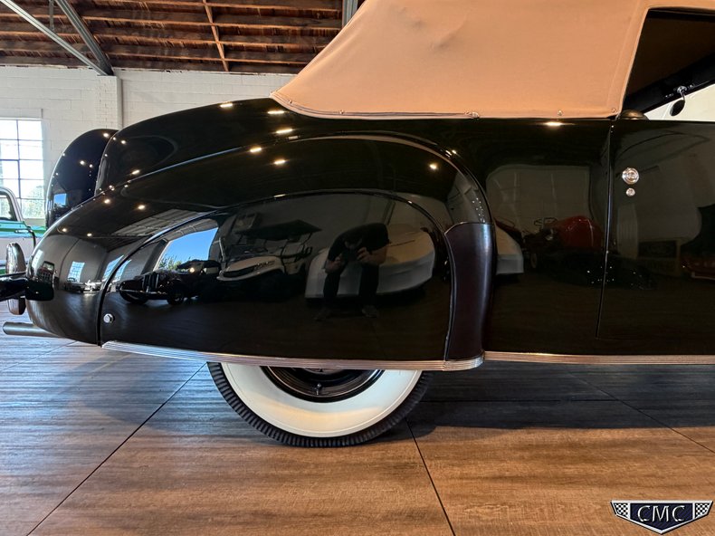 1941 Lincoln Continental 41