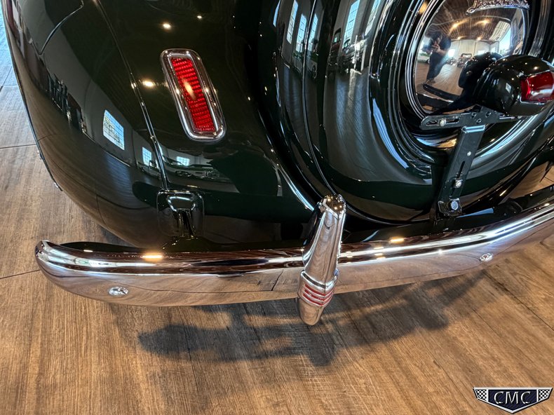 1941 Lincoln Continental 36
